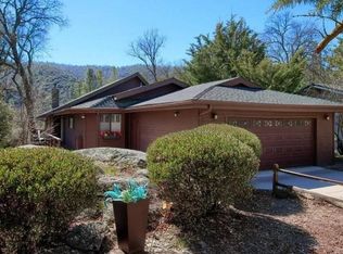 46004 Beechwood Dr, Oakhurst, CA 93644