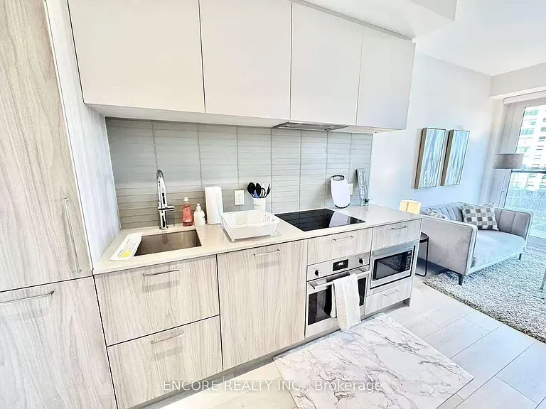 36 Olive Ave #507 — Photo 2