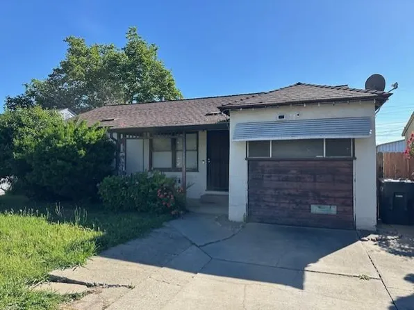 3836 Lily St, Sacramento, CA 95838
