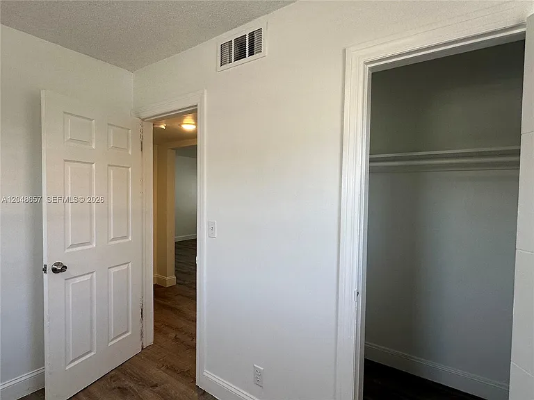 2401 NW 9th Ave #3 — Photo 28