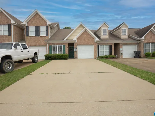 2305 Crowns Ln, Moody, AL 35004