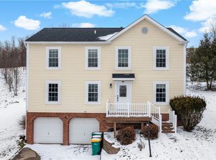 3360 Lenox Dr, Pittsburgh, PA 15238