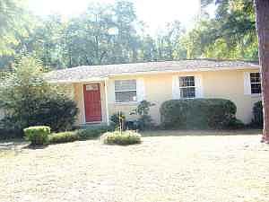 1st image of 2913 Gerald Dr