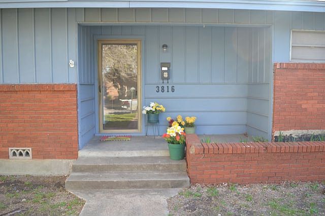 1st image of 3816 Parkwood St