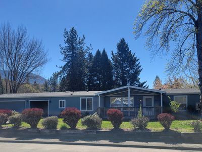 1349 E View Pl, Grants Pass, OR, 97527