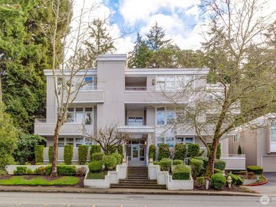 600 Bellevue Way S #301, Bellevue, WA, 98004