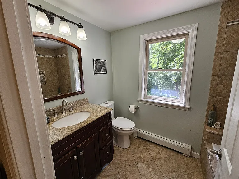 11 Laurel Ln — Photo 23
