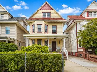 1352 Bay Ridge Pkwy #1, Brooklyn, NY 11228