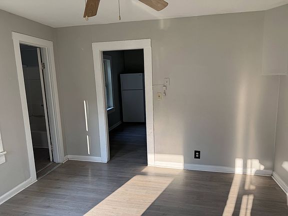 5th image of 221 Sunset Ave