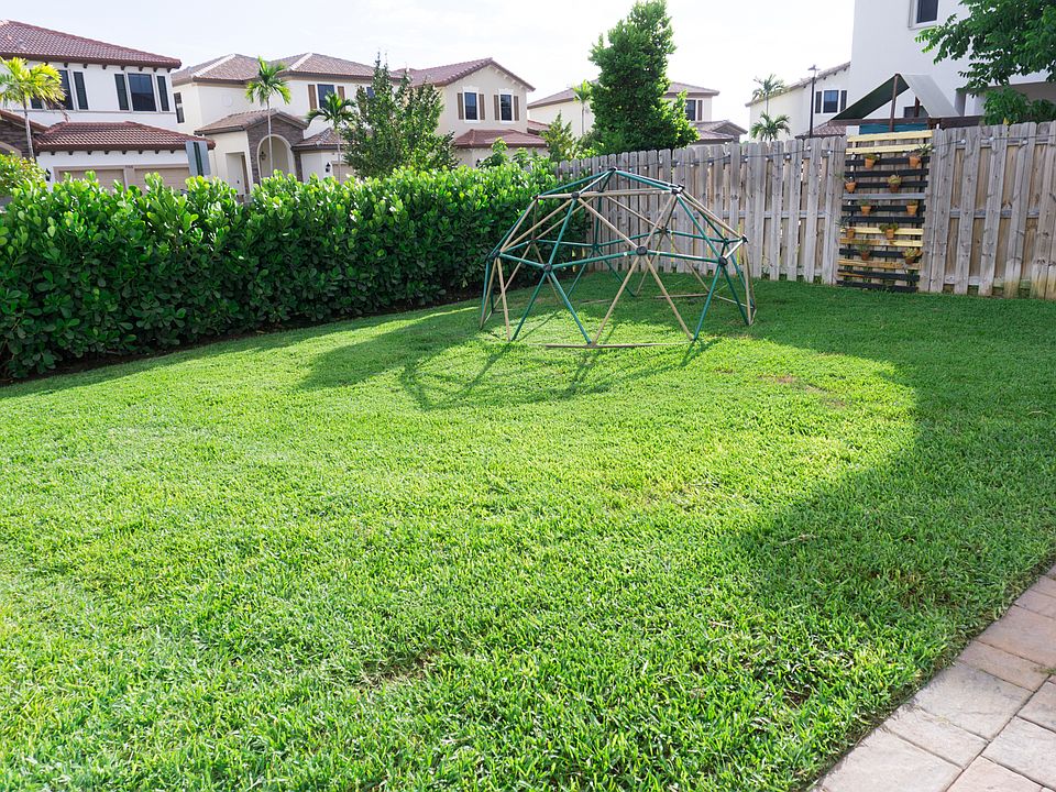 1st image of 22782 SW 92nd Pl