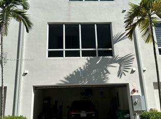 6820 SW 105th Ct #6820, Miami, FL 33173