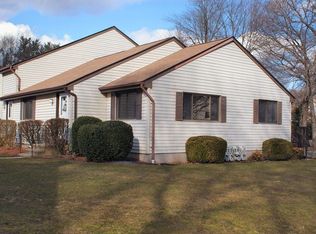 64 Oak Forest Dr, Manchester, CT 06042