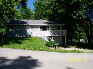 605 Montana Ave, Holton, KS 66436