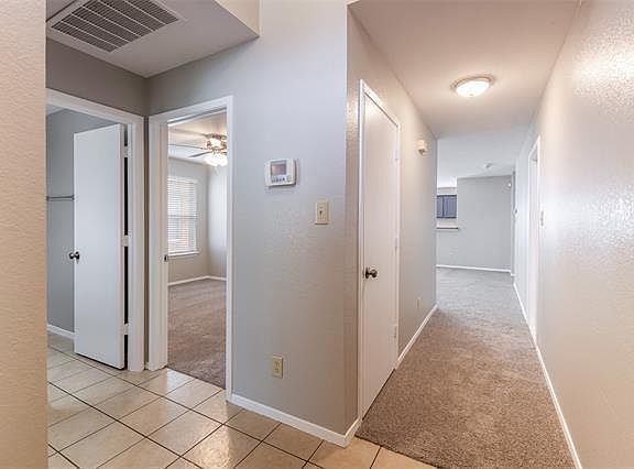 3rd image of 421 Joyce Way