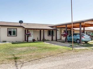 6871 Highway 211 Rd, Newport, WA 99156