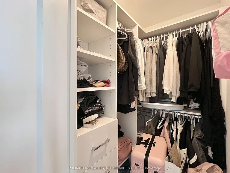 95 Oneida Cres #1208 — Photo 16