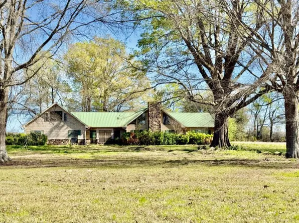 574 Ridgewood Ln, Houlka, MS 38850