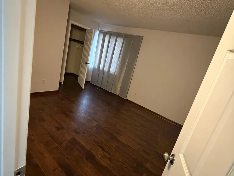 4989 Baker Woods Ln — Photo 1