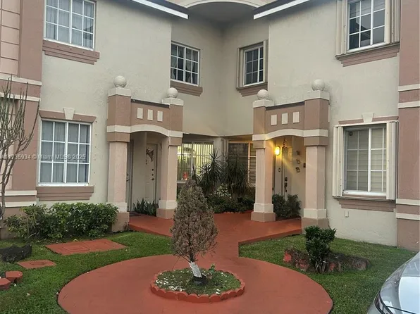 8346 NW 10th St APT 6F, Miami, FL 33126