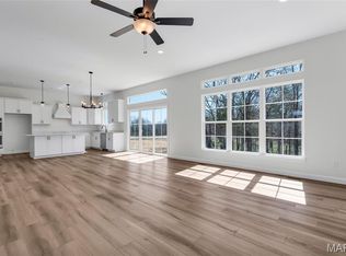 308 Schaper Estates Xing, Foristell, MO 63348