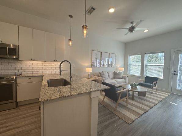 201 Wimberly St APT 101