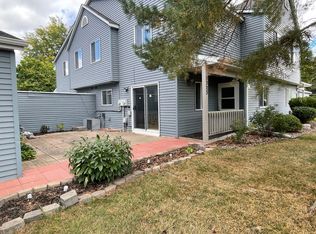 9323 Polaris Ln N, Maple Grove, MN 55369