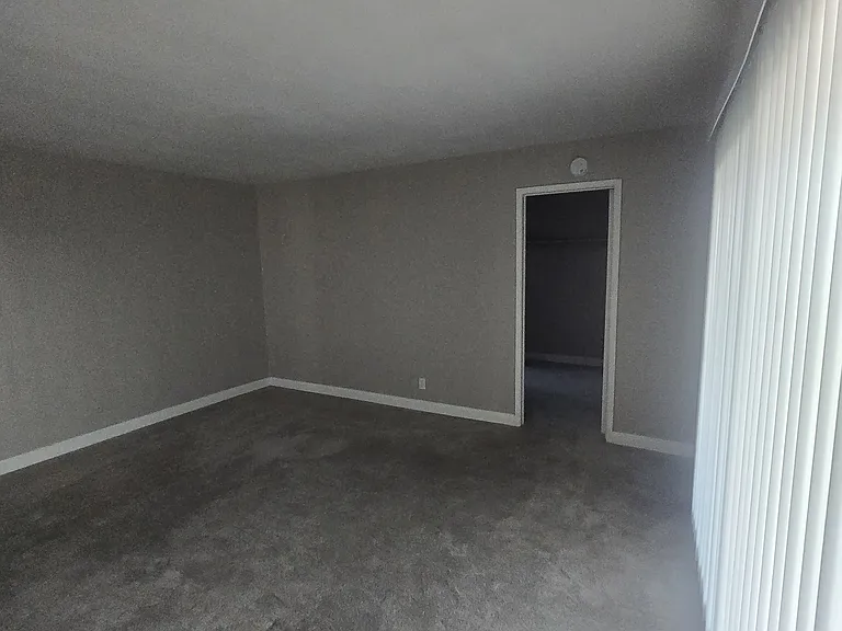 520 Van Buren Avenue — Photo 107