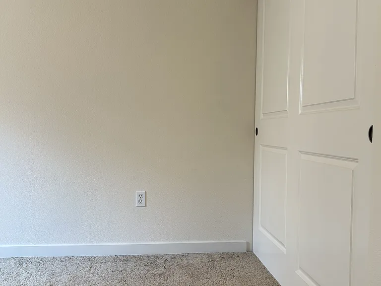 Bed 2 Closet
August 2026