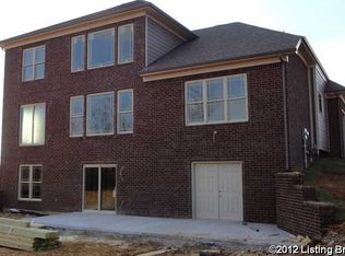 7415 Grand Oaks Dr, Crestwood, KY 40014