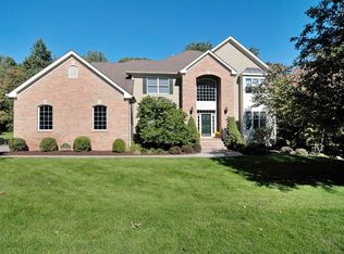 21 Talmadge Ln, Basking Ridge, NJ 07920