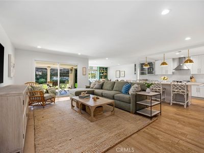 235 22nd St, Costa Mesa, CA, 92627