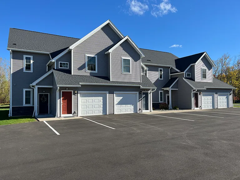 2077 Community Ln #403 — Photo 3