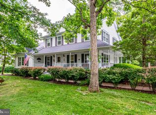 11314 Park Dr, Fairfax, VA 22030