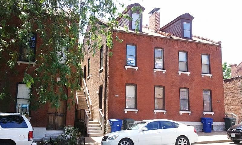 1st image of 1014-1016 Russell Blvd