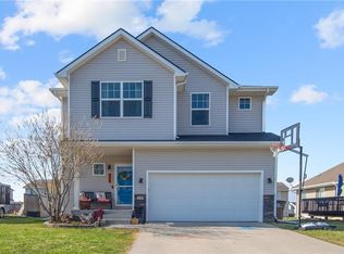 229 Tailfeather Dr NW, Bondurant, IA 50035