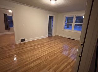 2036 SE Belmont St #B, Portland, OR 97214