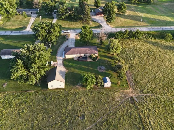 22776 195th St, Bloomfield, IA 52537