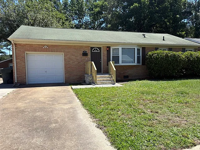 101 Prince George Dr — Photo 1