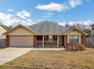 125 Bronze Cir, Crestview, FL 32539