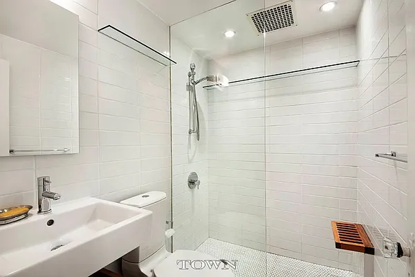 Sold by Town Residential | media 8