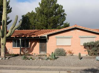 1500 S Abrego Dr, Green Valley, AZ 85614