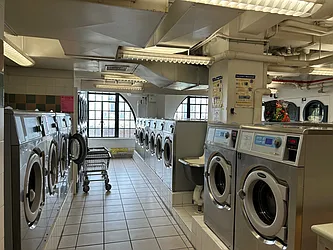 Rented by R New York