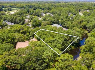 30 Sandy Pine Ct, Pawleys Island, SC 29585