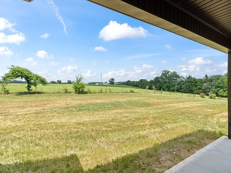 52 Lookout Dr — Photo 38