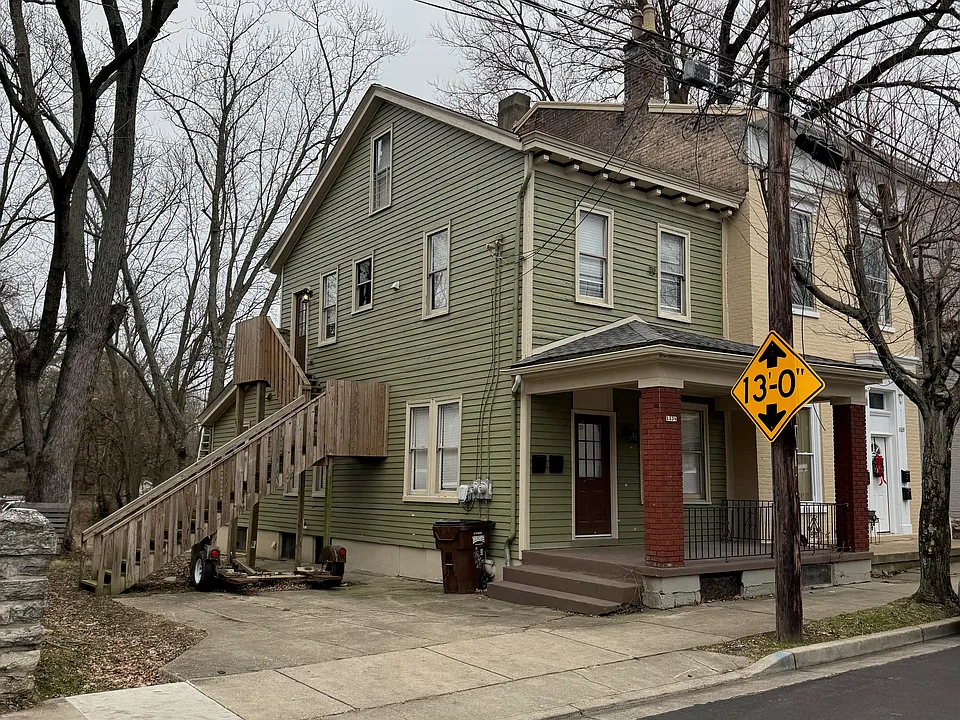 1538 Greenup St #2