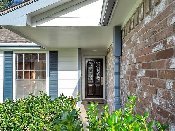 2nd image of 1234 Park Ln