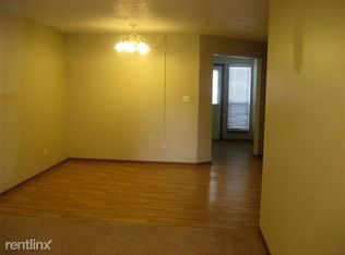 314 E Walnut St, Raymore, MO 64083