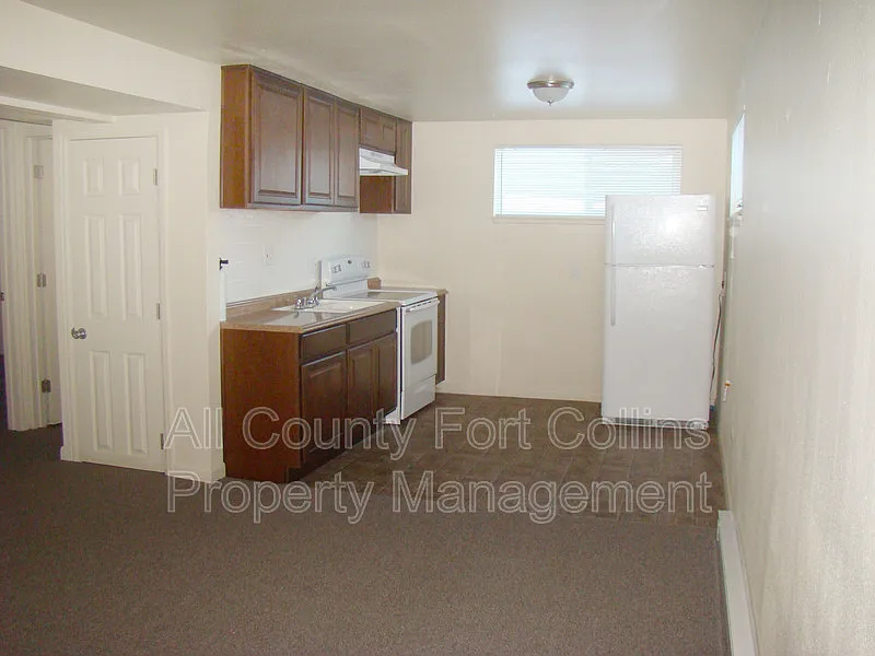 2 bed, 1.0 bath, 976 sqft, $1,150 — Photo 2