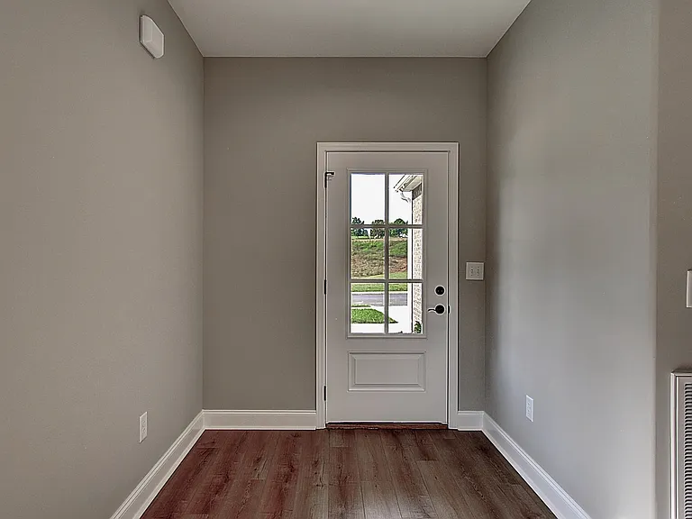 209 University Pkwy #41 — Photo 6