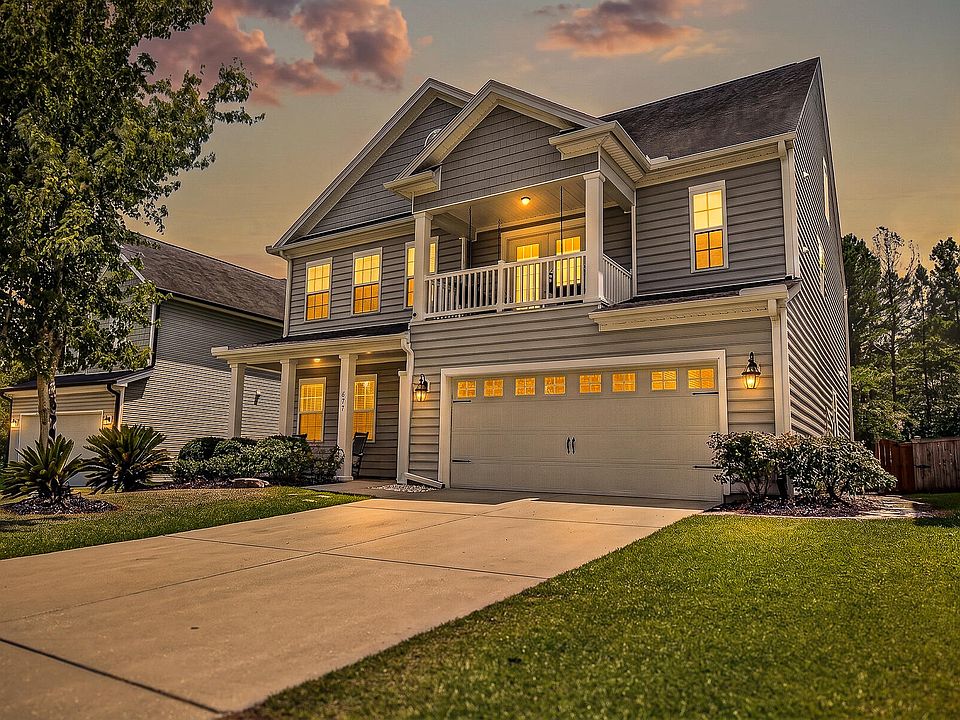 1st image of 677 Silver Moss Dr